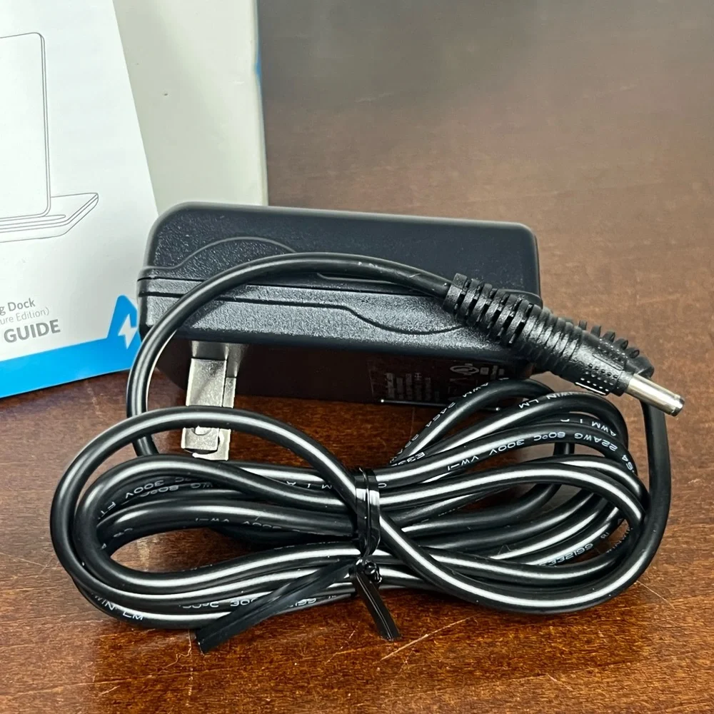 Anker Black Wireless Charging Stand for Kindle Paperwhite